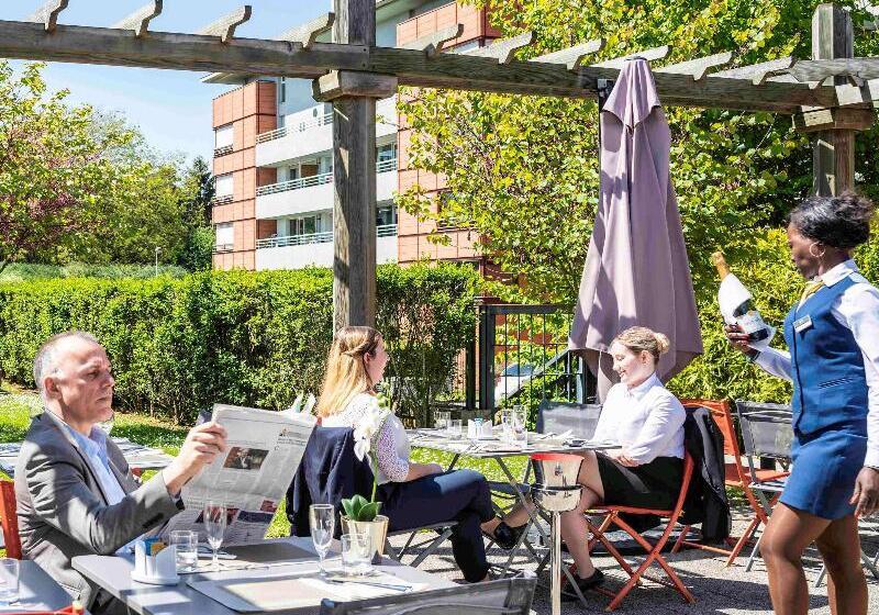 酒店 Mercure Maurepas Saint Quentin