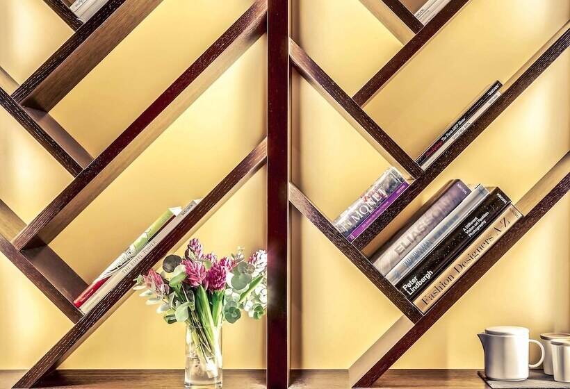 ホテル Mercure Paris Arc De Triomphe Etoile