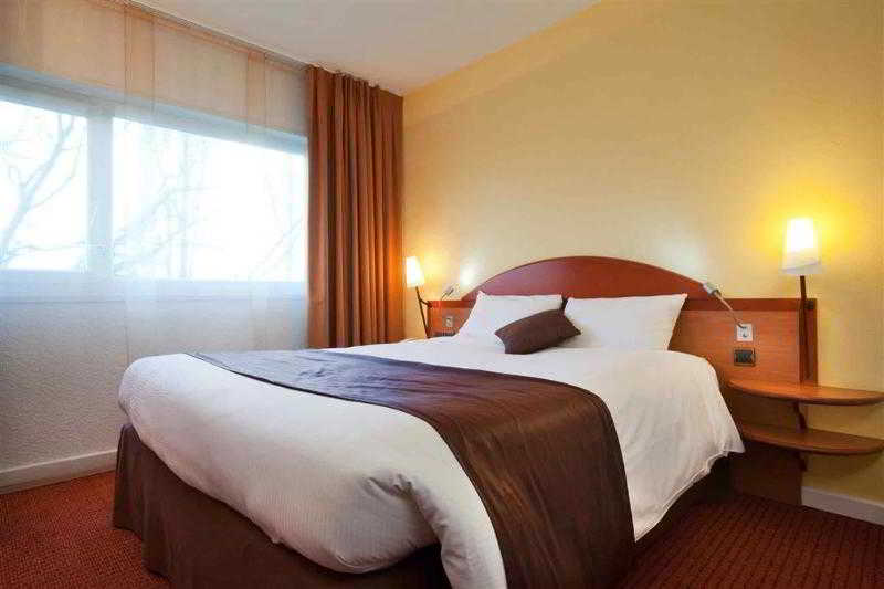 호텔 Mercure Paris Sud Les Ulis Courtaboeuf