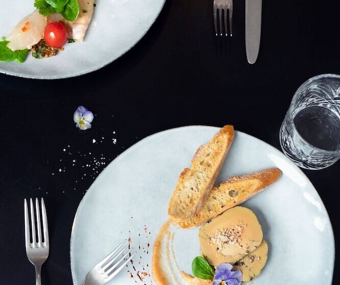 فندق Mercure Pau Palais Des Sports