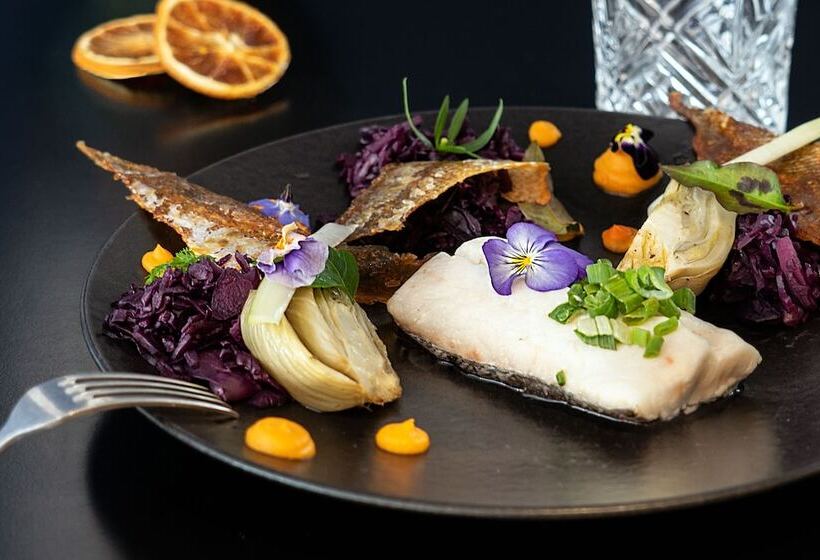 فندق Mercure Pau Palais Des Sports