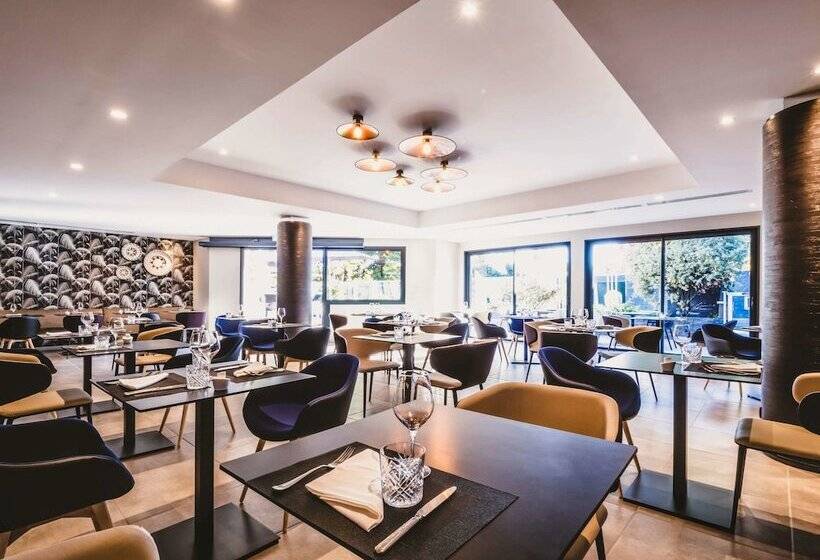 فندق Mercure Pau Palais Des Sports