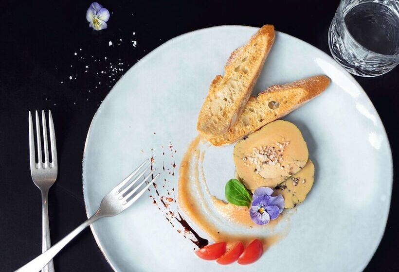 فندق Mercure Pau Palais Des Sports