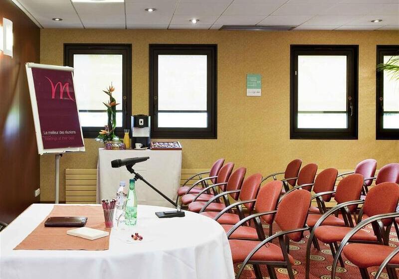 فندق Mercure Pau Palais Des Sports