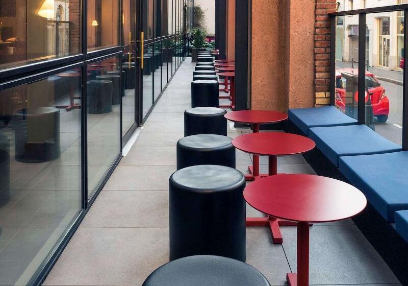 酒店 Mercure Rennes Centre Parlement