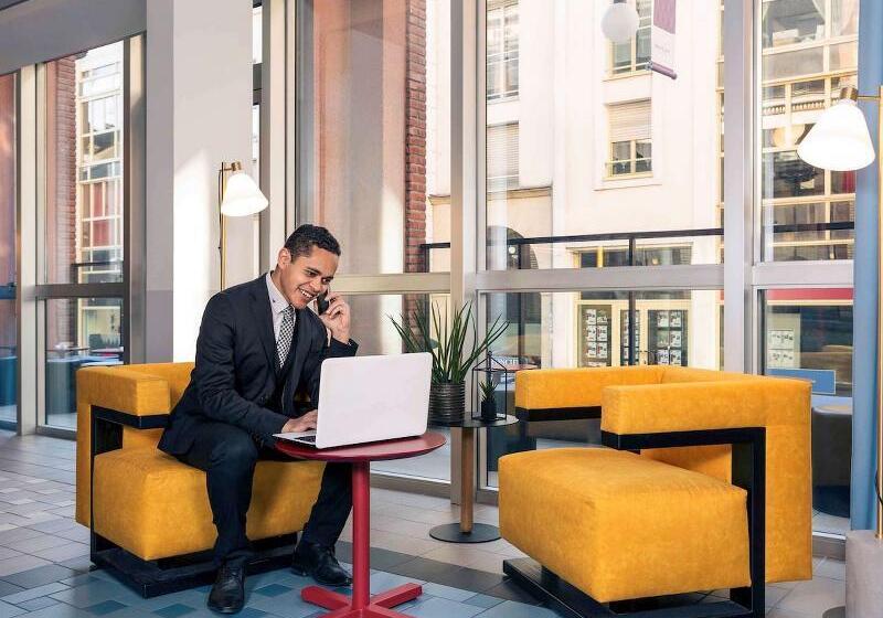 酒店 Mercure Rennes Centre Parlement