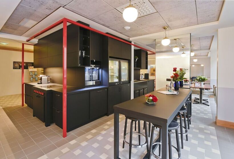 酒店 Mercure Rennes Centre Parlement