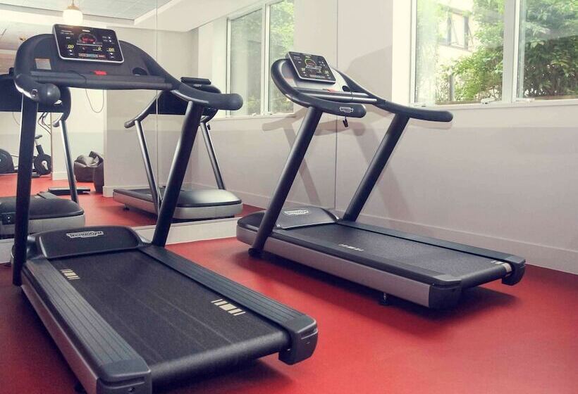 酒店 Mercure Rennes Centre Parlement