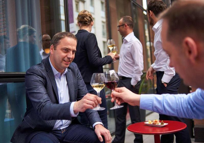 酒店 Mercure Rennes Centre Parlement