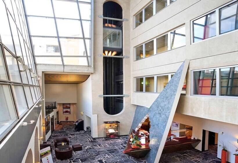 Отель Mercure Strasbourg Centre Gare