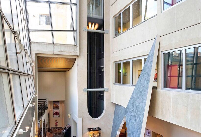 Отель Mercure Strasbourg Centre Gare