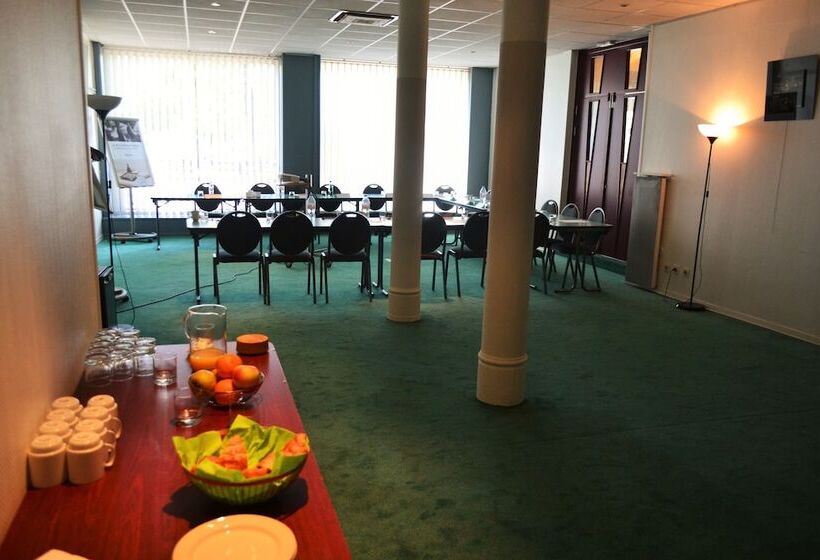 Отель Mercure Strasbourg Centre Gare