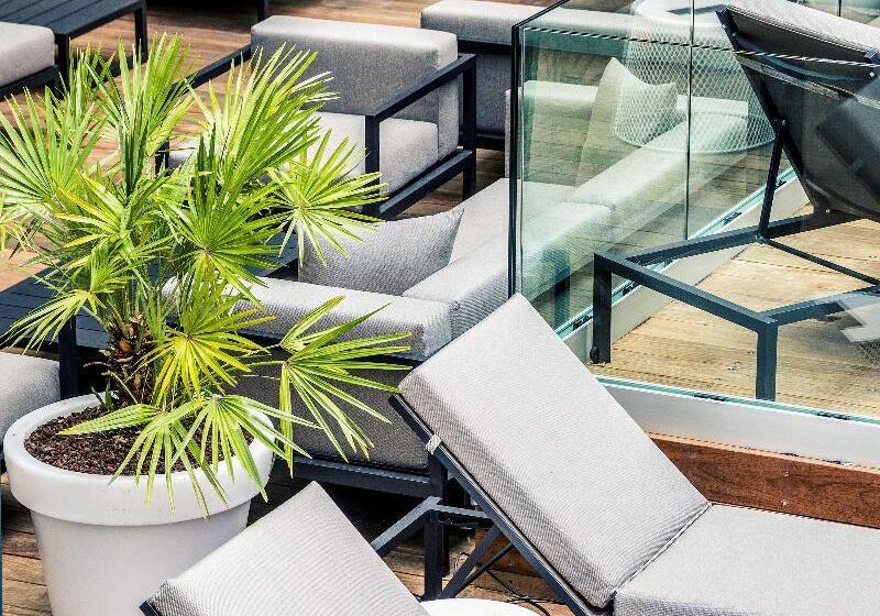 هتل Mercure Toulouse Centre Saintgeorges