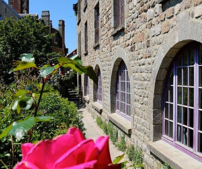 호텔 La Mère Poulard