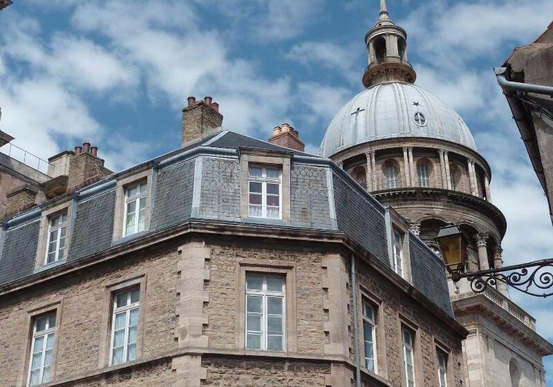 Отель Hôtel Métropole