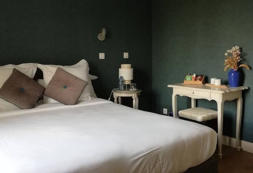 Отель Moulin d'Orgeval