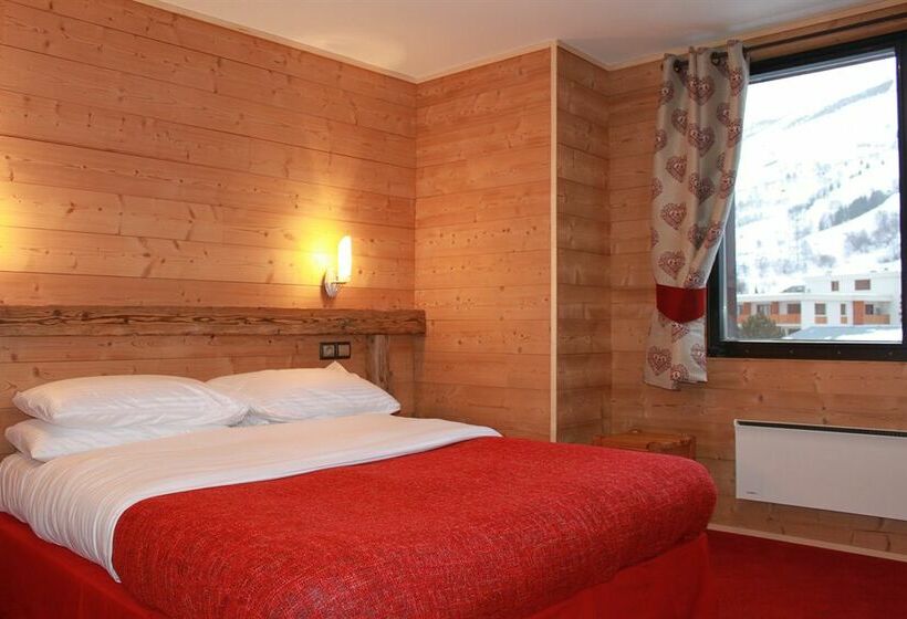 Отель Chalet Des Champions