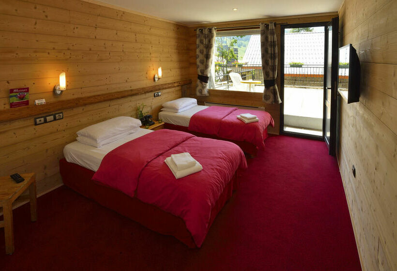 Отель Chalet Des Champions