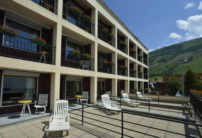 Отель Chalet Des Champions