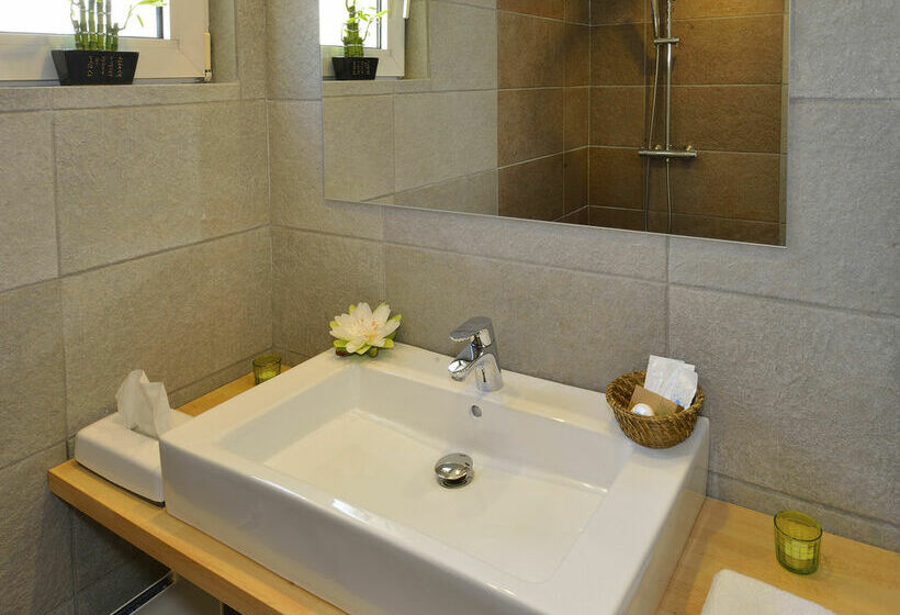 Отель Chalet Des Champions