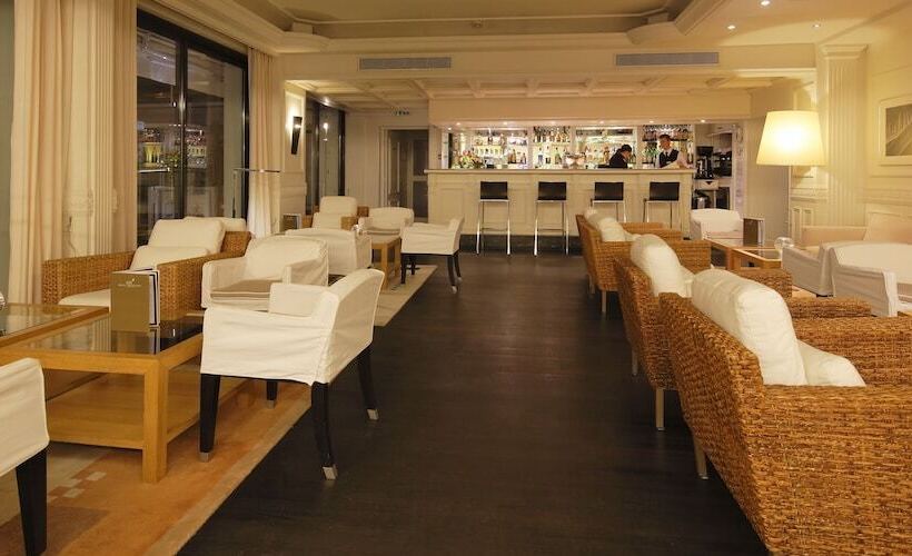 בית מלון כפרי Napoleon