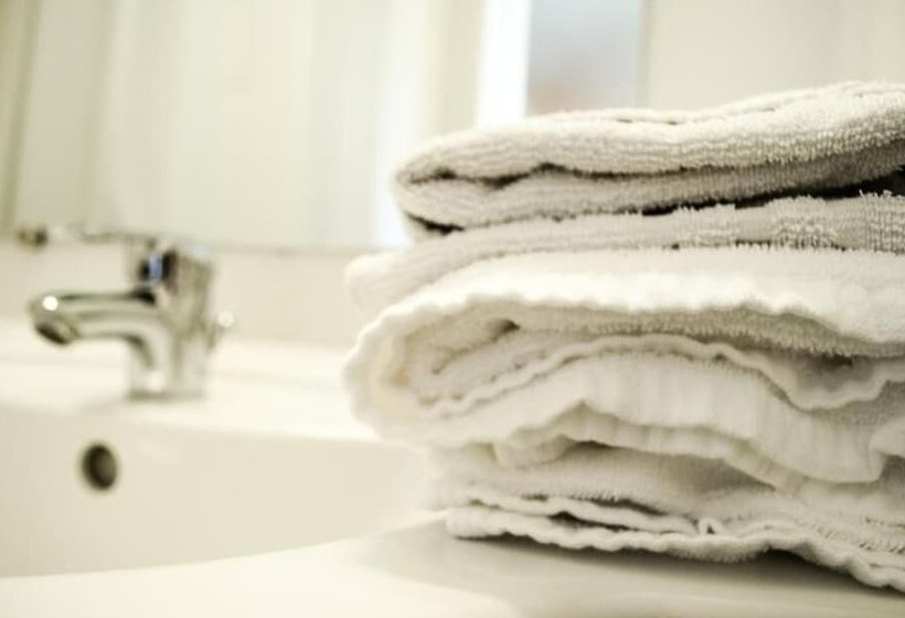 호텔 Heco Calais Centre Gare