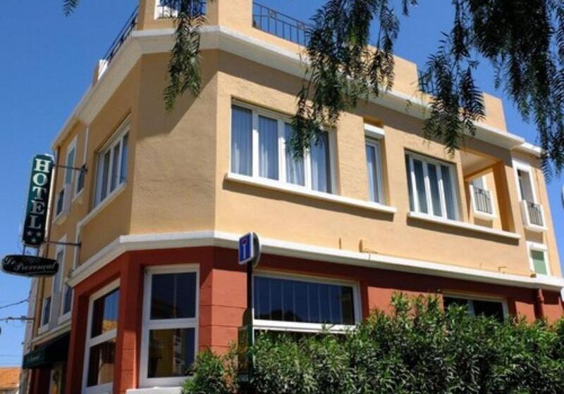 בית מלון כפרי Hôtel Provençal