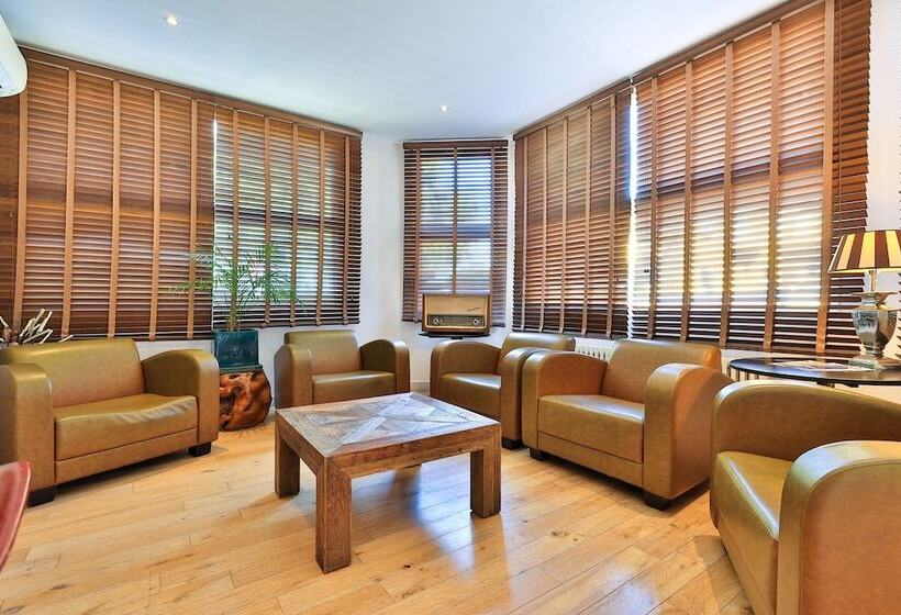 בית מלון כפרי Hôtel Provençal