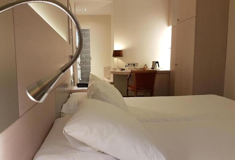 בית מלון כפרי Restaurant Le Dauphin Et Le Spa Du Prieuré