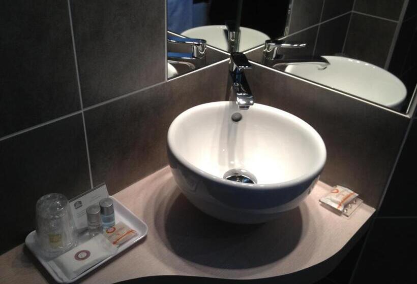 בית מלון כפרי Restaurant Le Dauphin Et Le Spa Du Prieuré