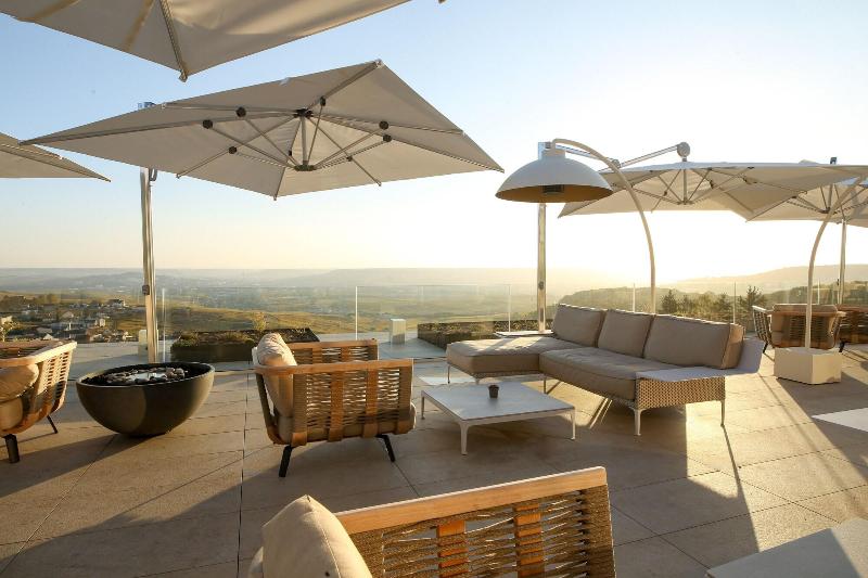 Royal Champagne Hotel & Spa