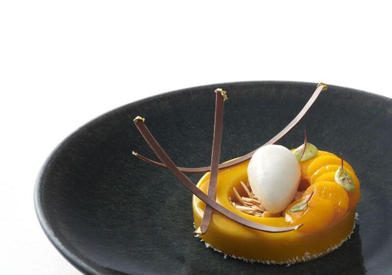 Royal Champagne Hotel & Spa