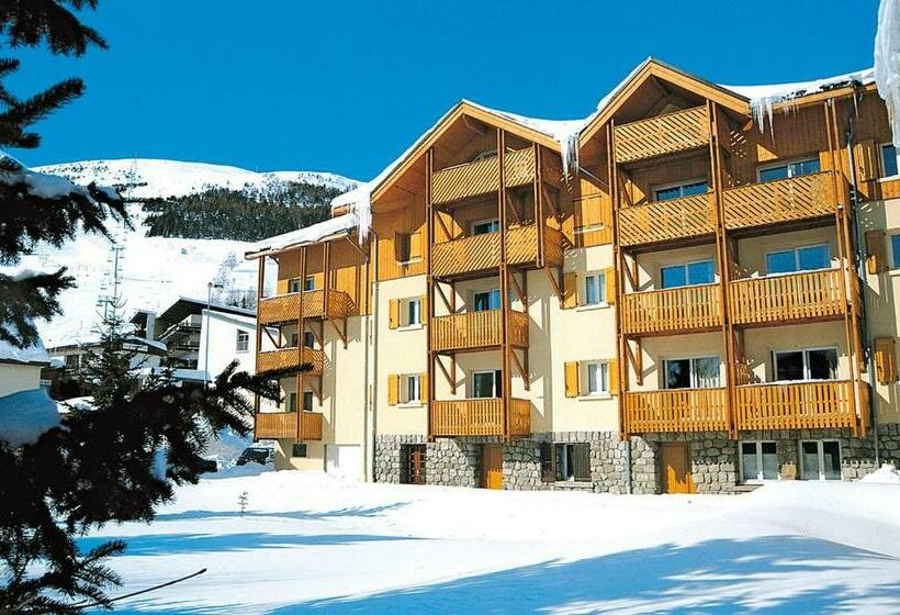 호텔 Résidence Odalys Le Surf Des Neiges
