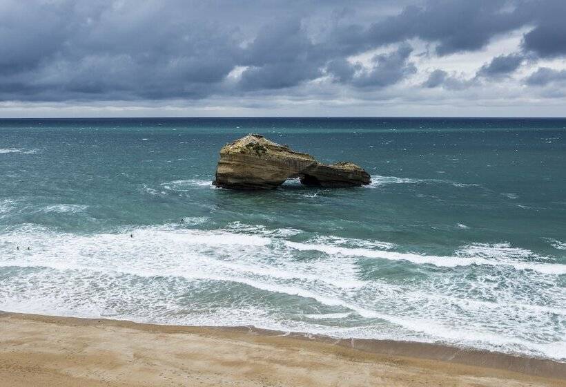 هتل Sofitel Biarritz Le Miramar Thalassa