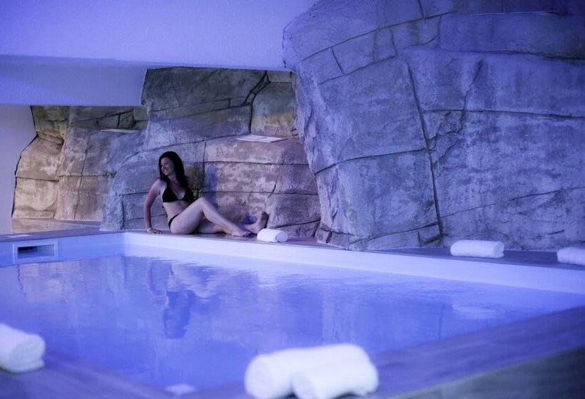 فندق Sowell Residences New Chastillon