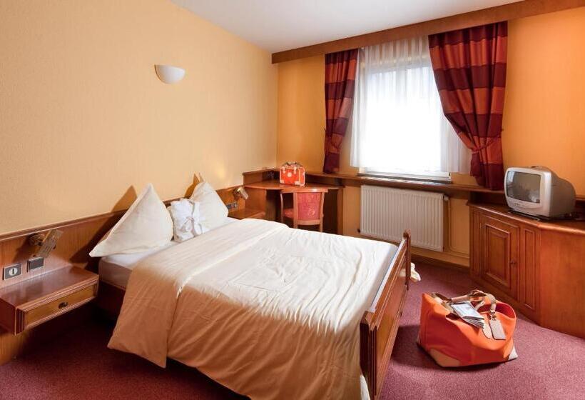 בית מלון כפרי Spa Hôtel Restaurant Au Lion D Or