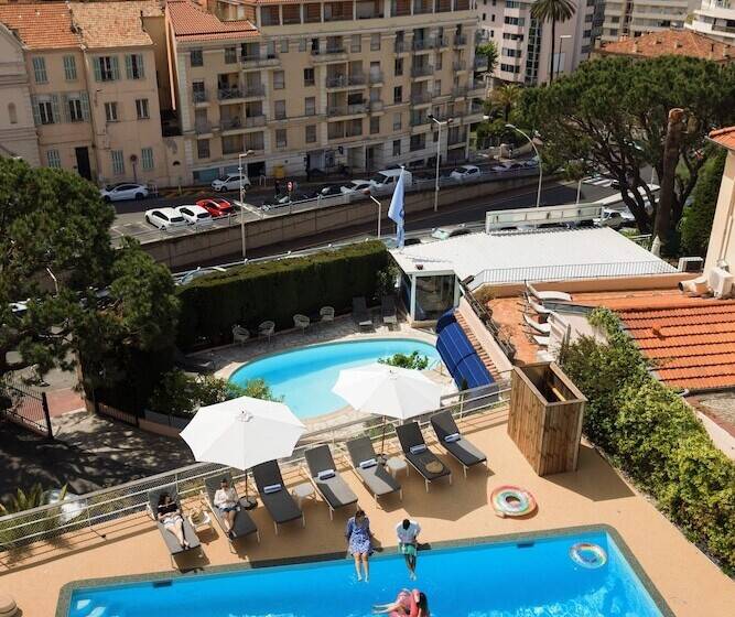 בית מלון כפרי The Originals Boutique, Hôtel Des Orangers, Cannes