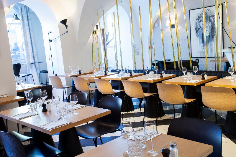 בית מלון כפרי The Originals Boutique, Hôtel Le Lion, Clermontferrand