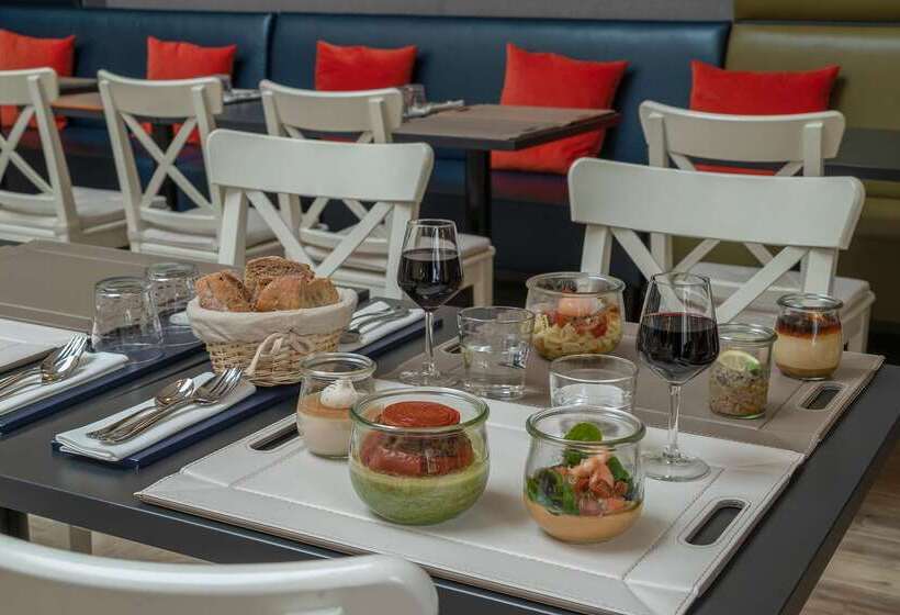 هتل The Originals Boutique, Hôtel Le Londres, Saumur