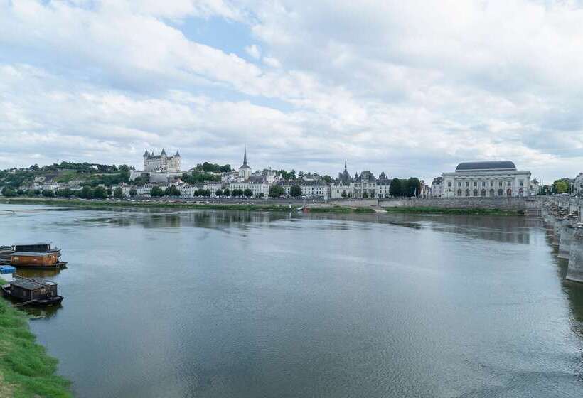 هتل The Originals Boutique, Hôtel Le Londres, Saumur