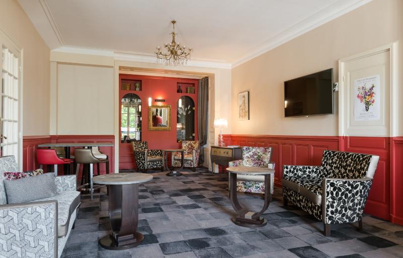 Отель The Originals Boutique, Hôtel Normandie, Auxerre