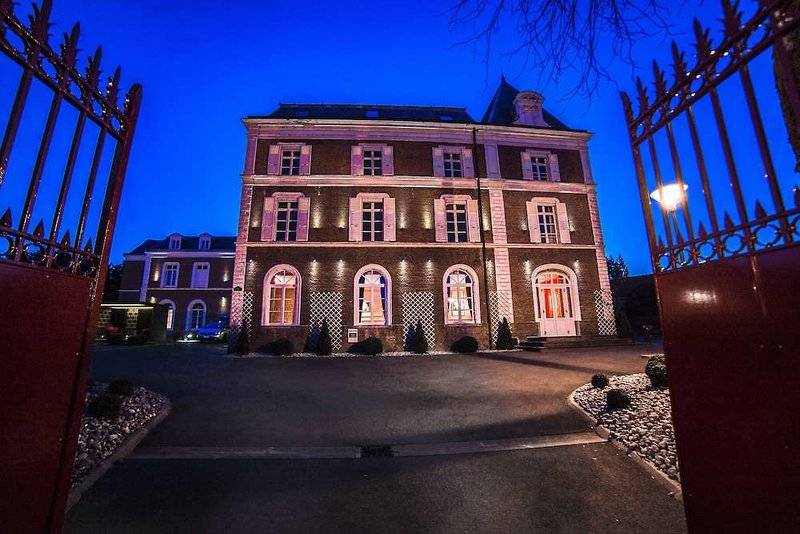 בית מלון כפרי The Originals Boutique, La Maison Rouge, Lens Ouest