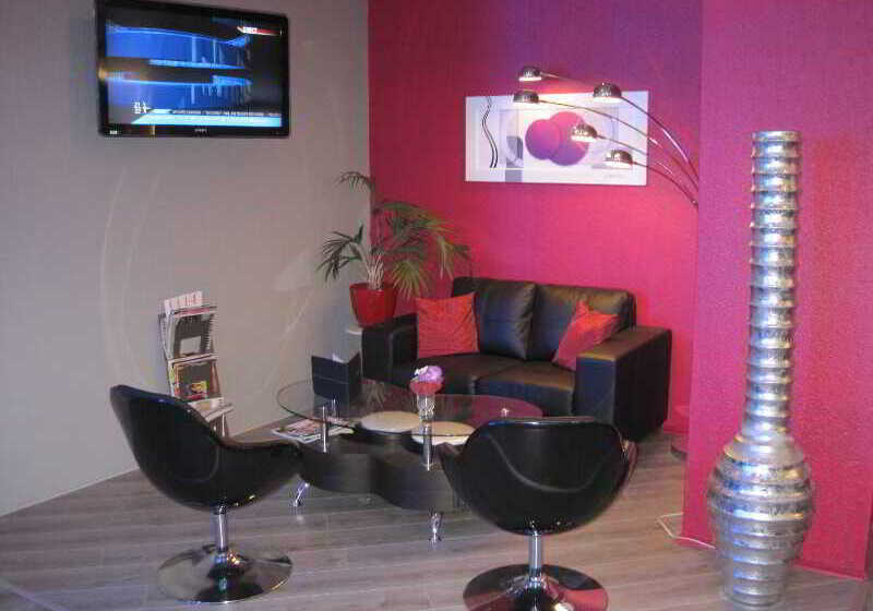 ホテル The Originals City, Au Relais Saint éloi, Tours