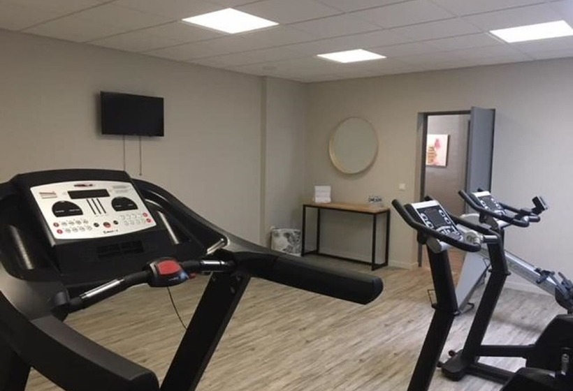 ホテル The Originals City, Au Relais Saint éloi, Tours