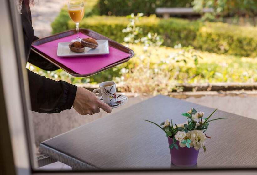 Отель The Originals City, Hôtel Villancourt, Grenoble Sud