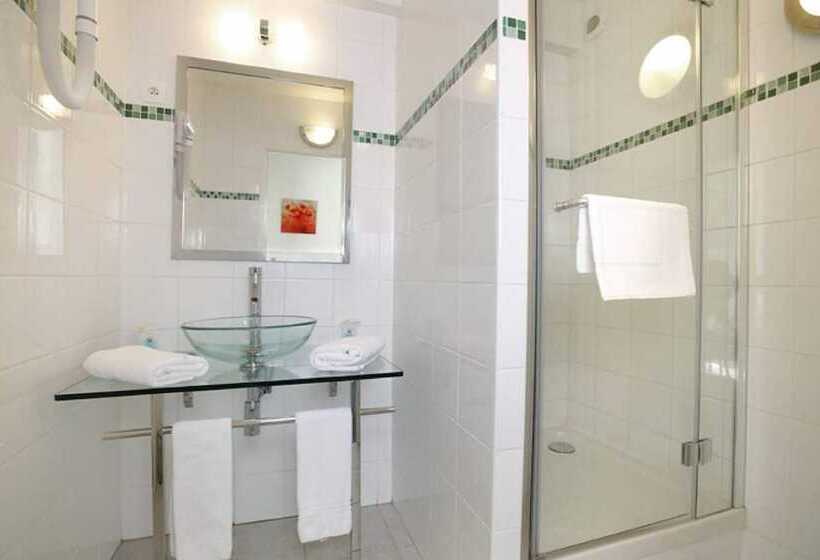 Отель The Originals City, Hôtel Villancourt, Grenoble Sud