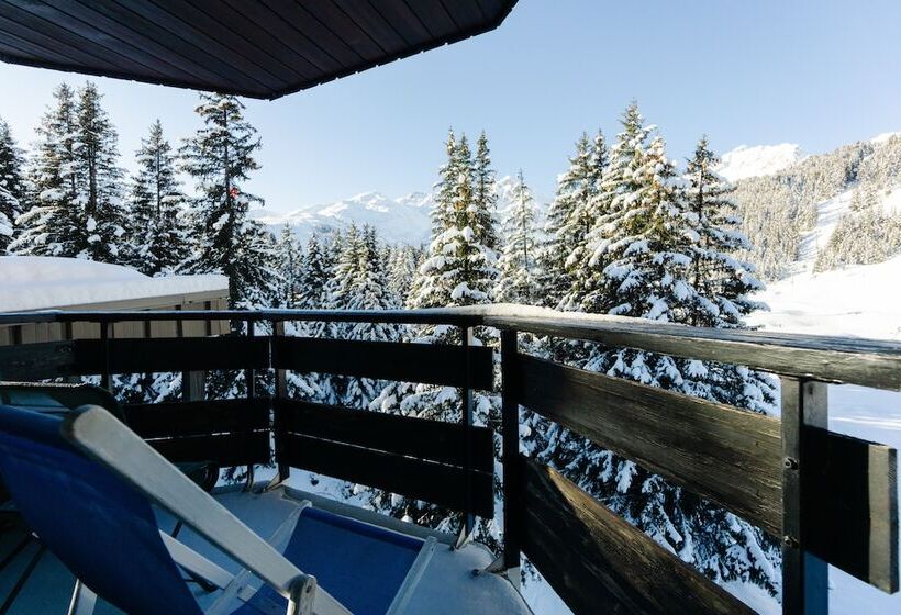 Lake Hotel Courchevel 1850