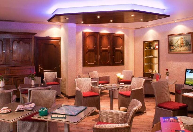 Logis Hostellerie Motel Au Bois Le Sire