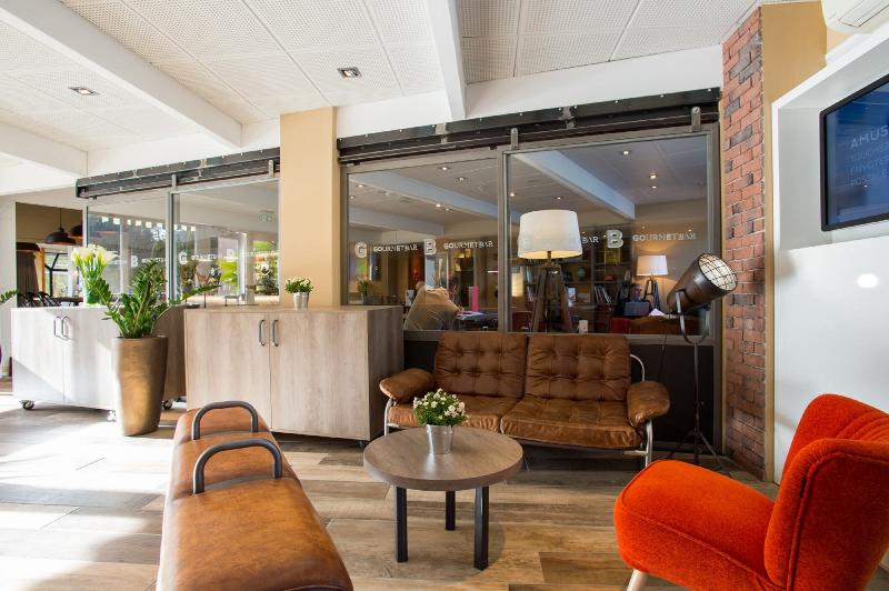 Novotel Aix En Provence Pont De L Arc