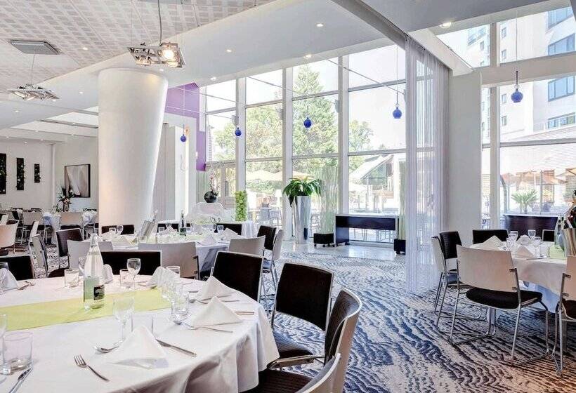 Novotel Lyon Gerland Musée des Confluences